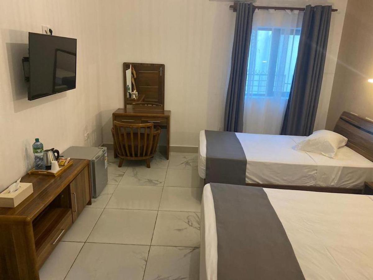 Hotel Residence La Corniche Дакар Экстерьер фото