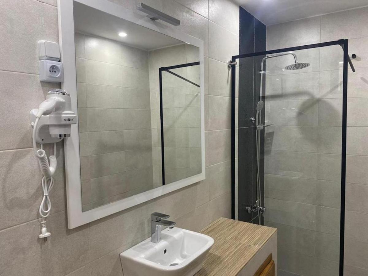 Hotel Residence La Corniche Дакар Экстерьер фото