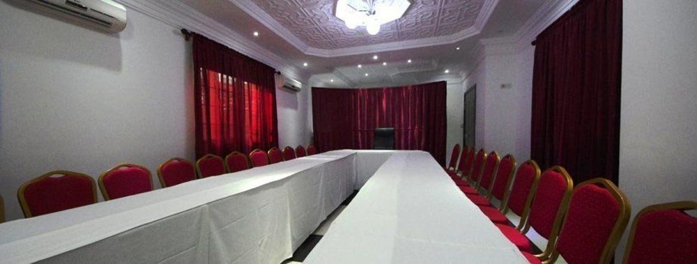 Hotel Residence La Corniche Дакар Экстерьер фото